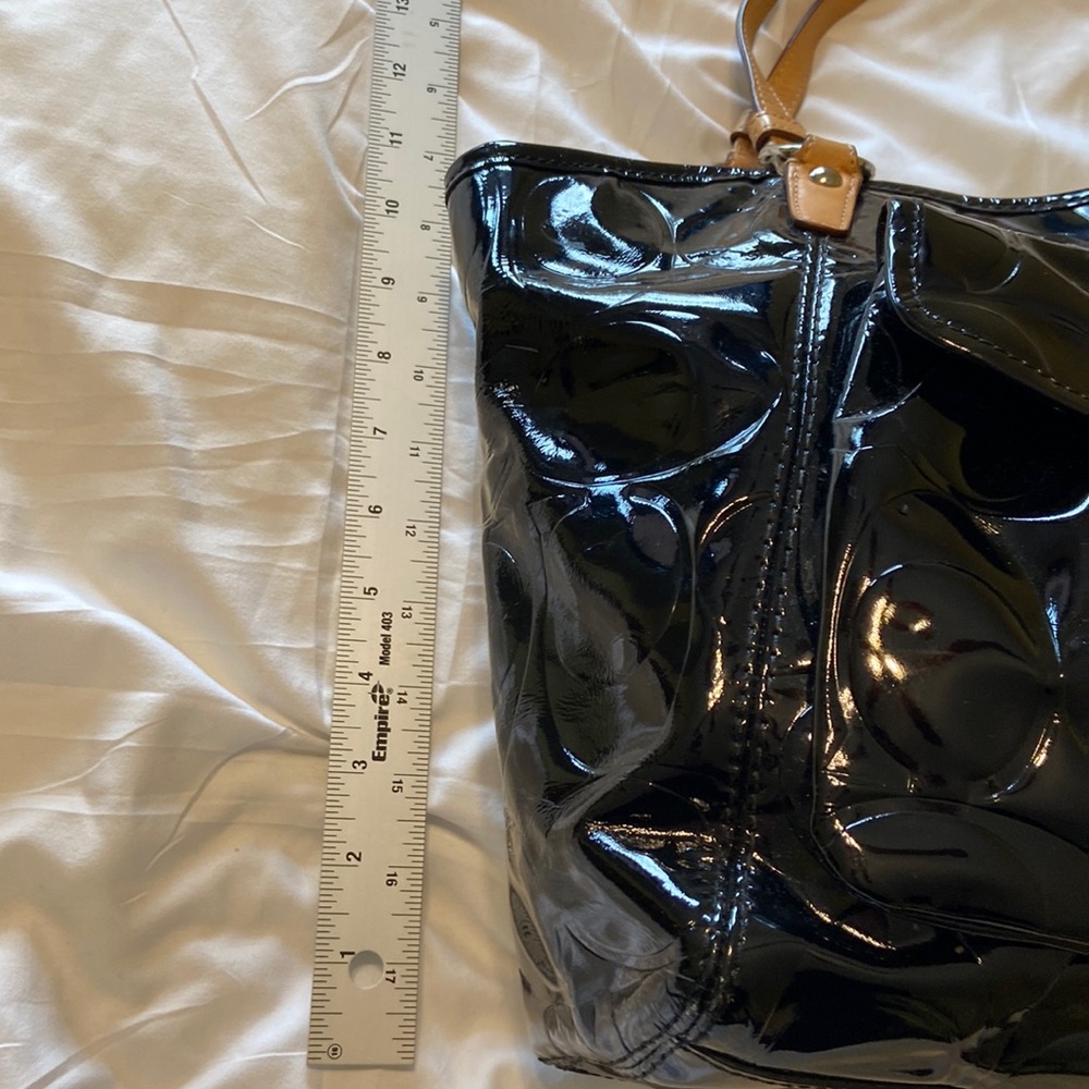 Coach Black Patent Leather Tote Bag Large Signature C Embossed Tan Strap EUC - Picture 5 of 17